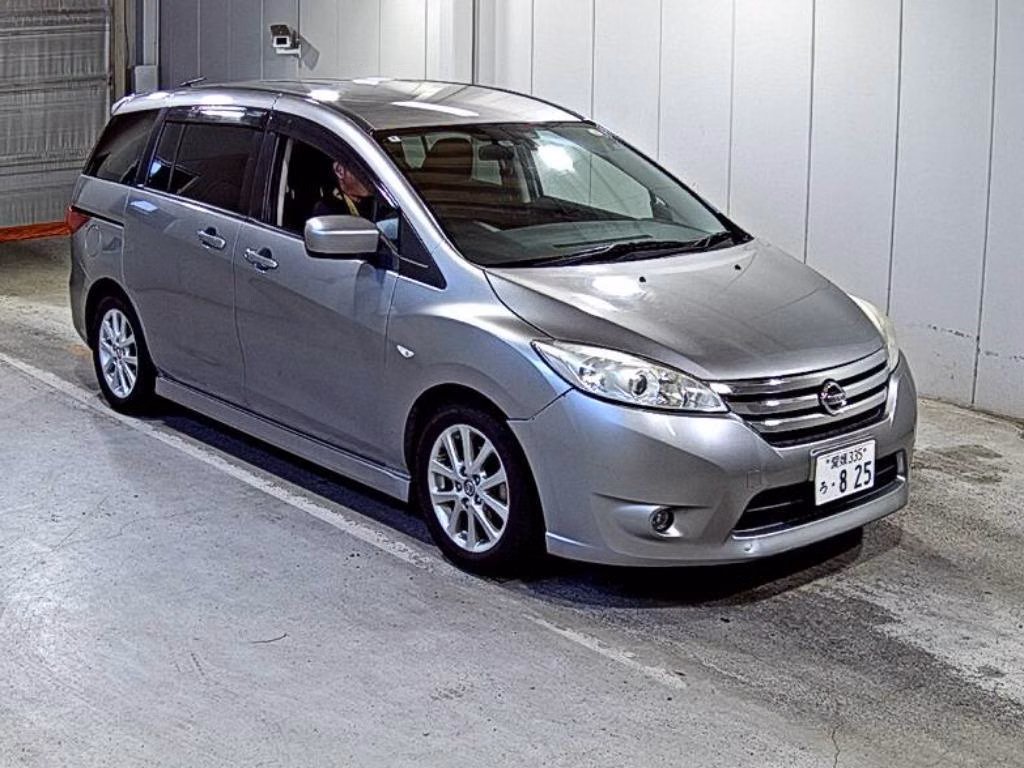 NISSAN LAFESTA