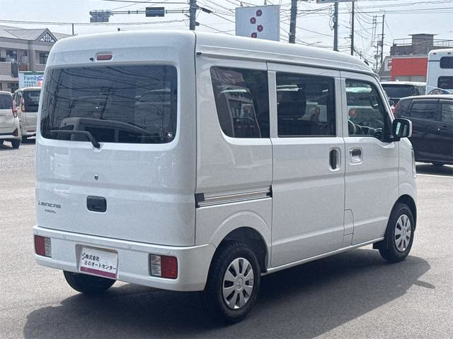 MITSUBISHI MINICAB