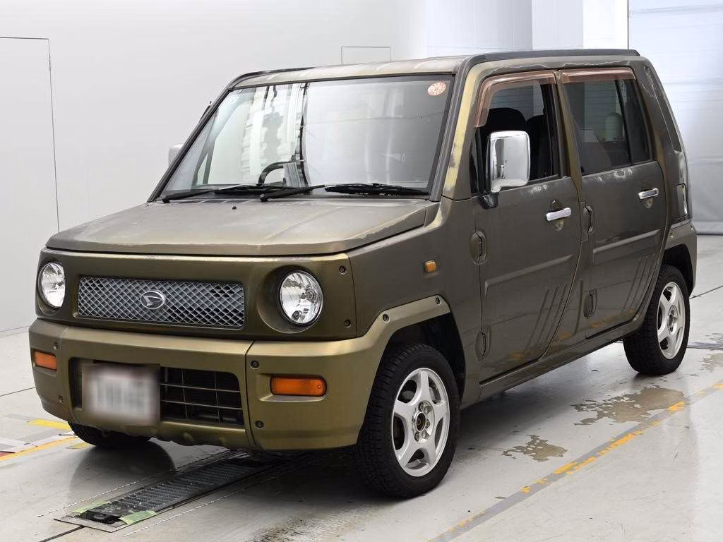 DAIHATSU NAKED