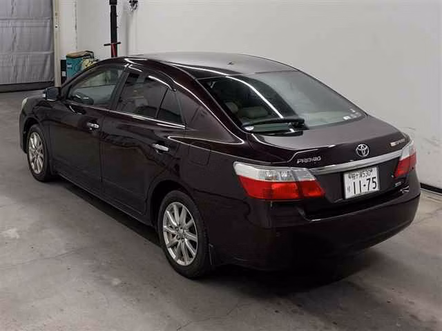 TOYOTA PREMIO