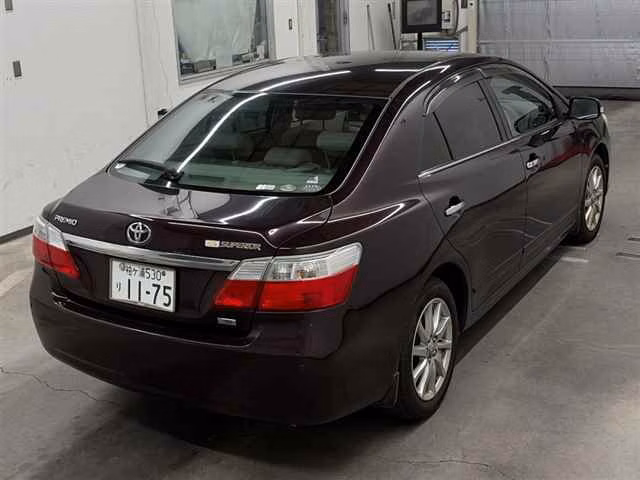 TOYOTA PREMIO