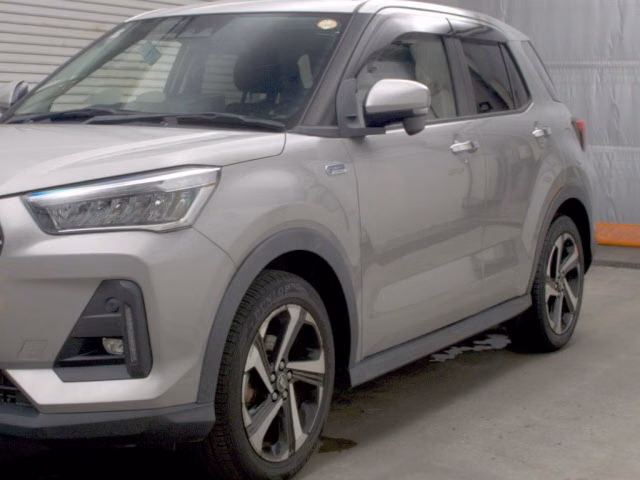 DAIHATSU ROCKY