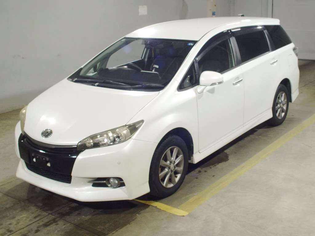 TOYOTA WISH