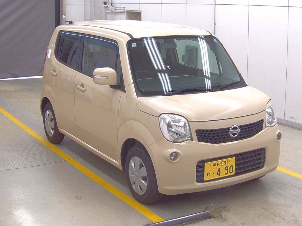 NISSAN MOCO