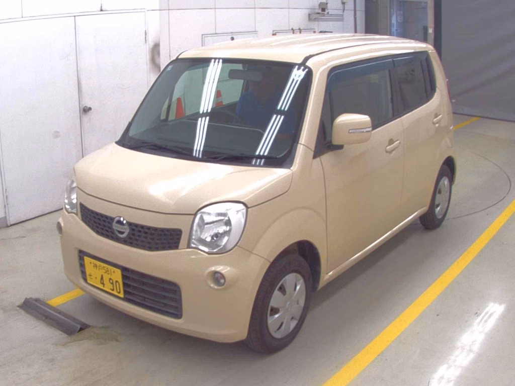 NISSAN MOCO