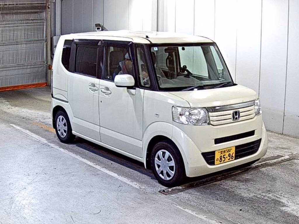 HONDA N-BOX