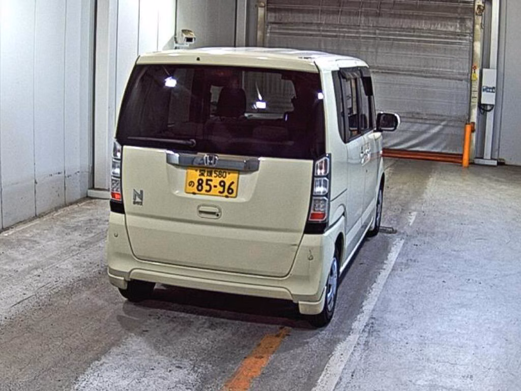 HONDA N-BOX