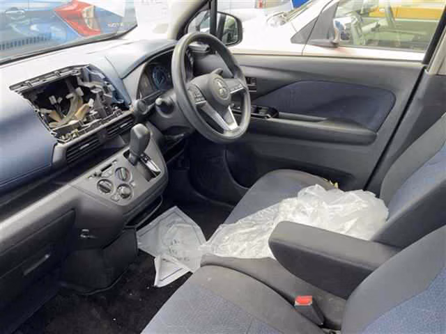 MITSUBISHI EK X