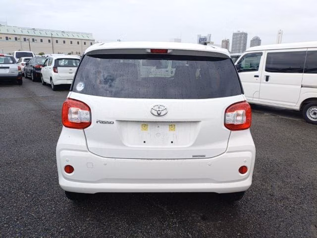TOYOTA PASSO