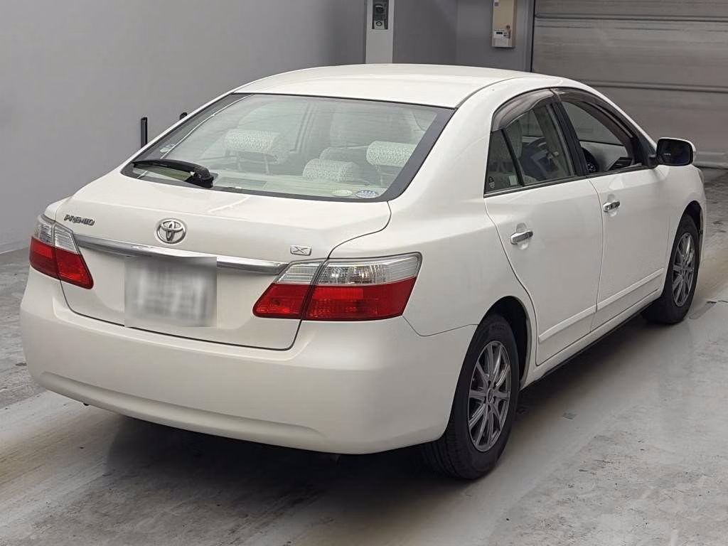 TOYOTA PREMIO