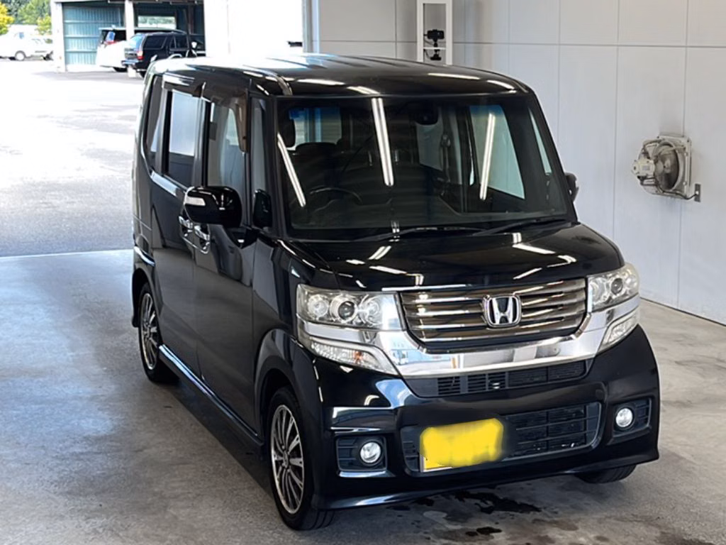 HONDA N-BOX