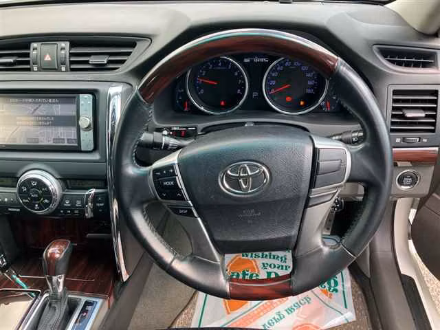 TOYOTA MARK X