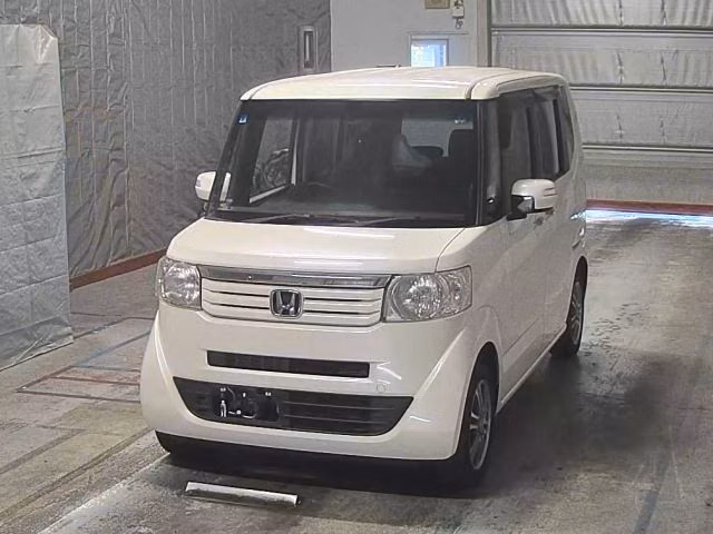 HONDA N-BOX