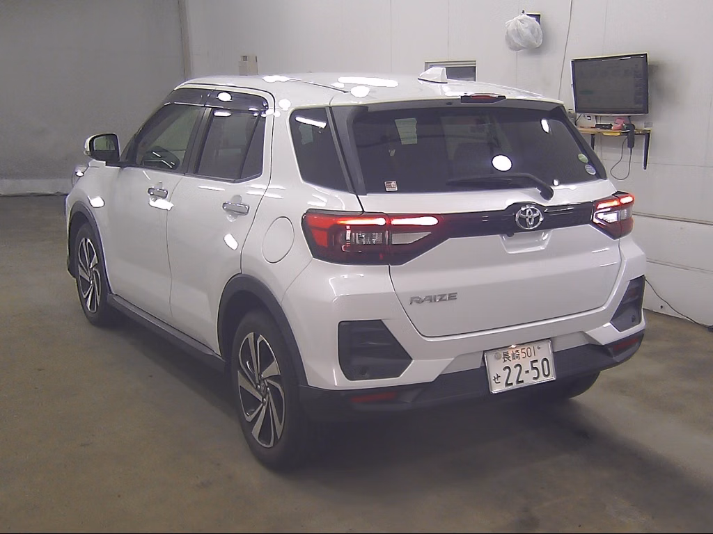 TOYOTA RAIZE
