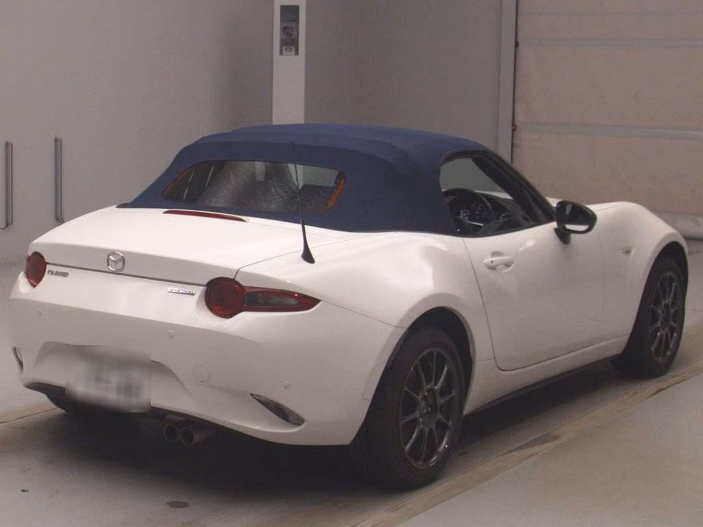 MAZDA MX-5