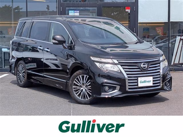 NISSAN ELGRAND