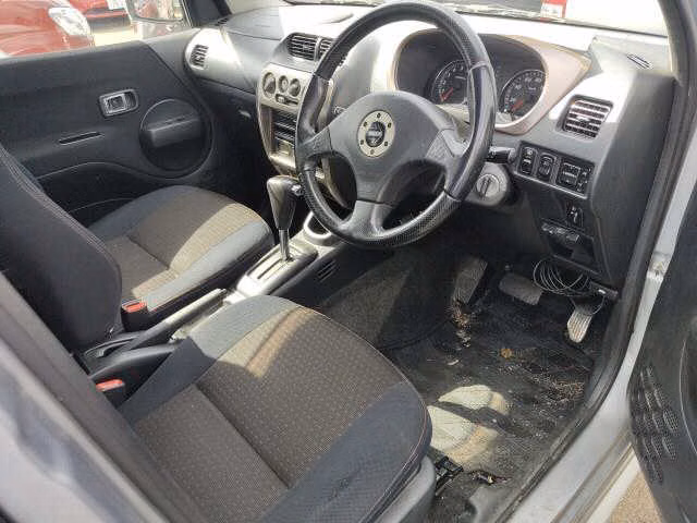 DAIHATSU TERIOS KID