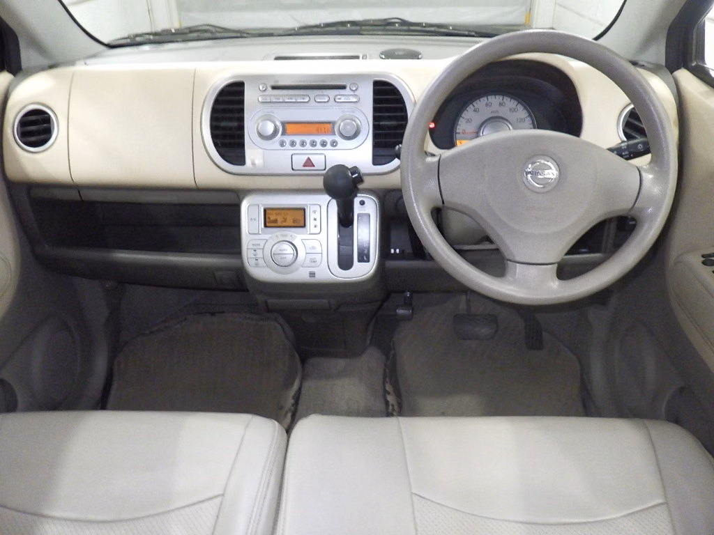 NISSAN MOCO