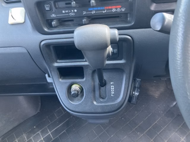 TOYOTA PIXIS VAN