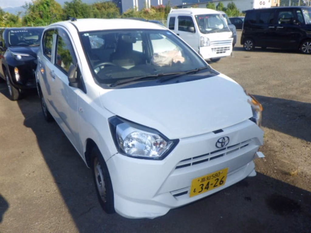 TOYOTA PIXIS EPOCH