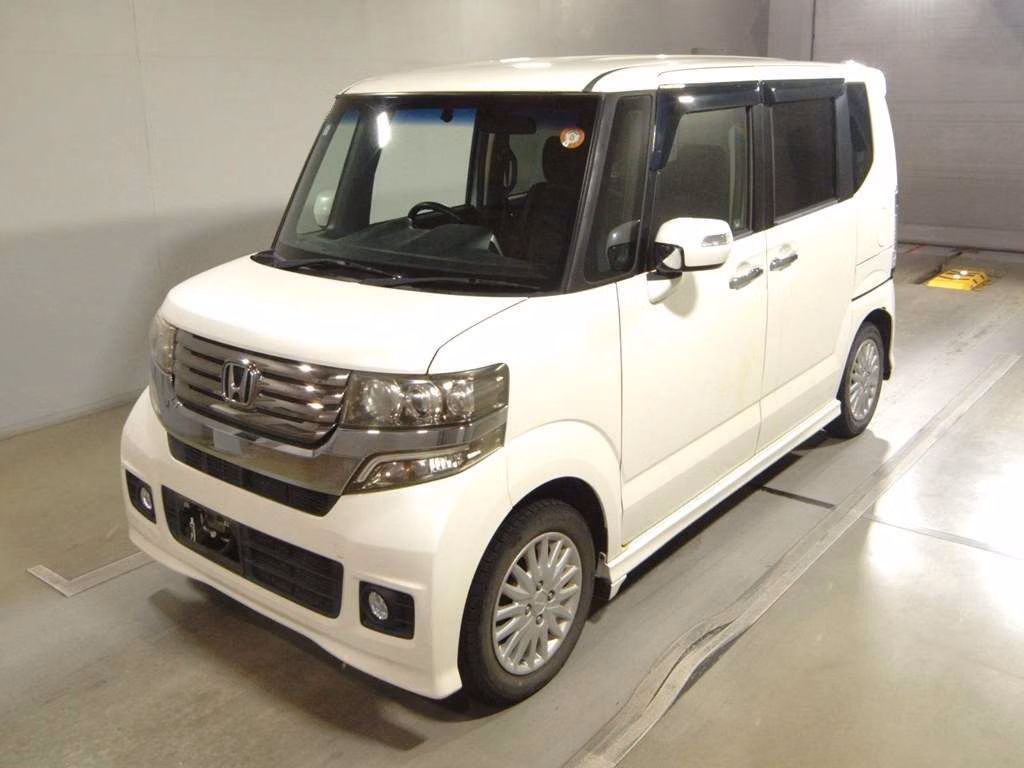 HONDA N-BOX
