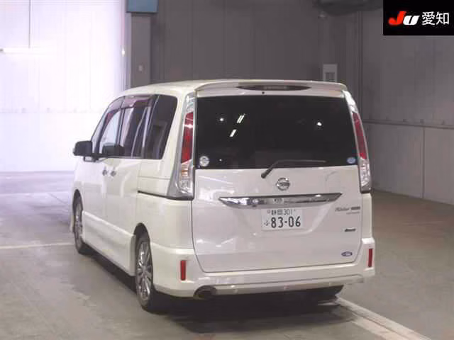 NISSAN SERENA