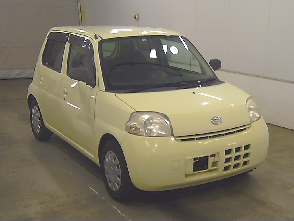 DAIHATSU ESSE