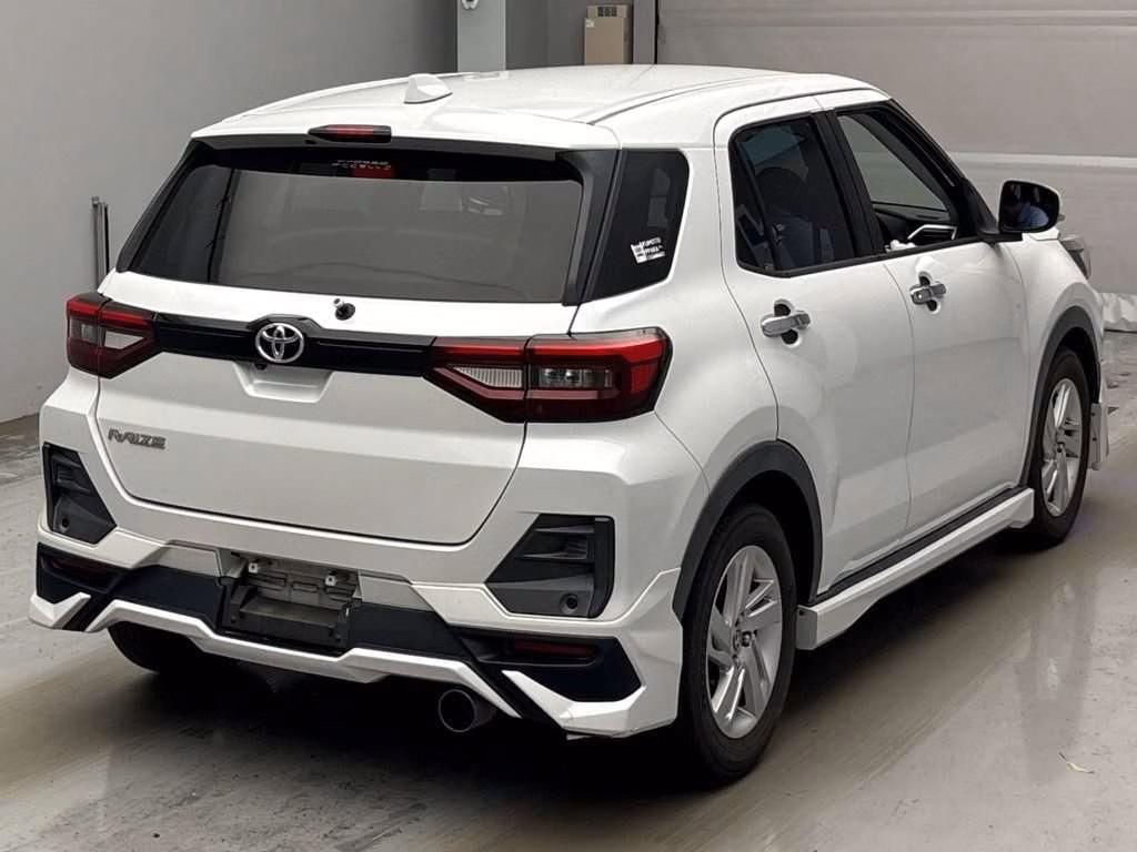 TOYOTA RAIZE