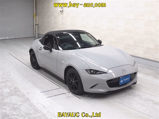 MAZDA ROADSTER