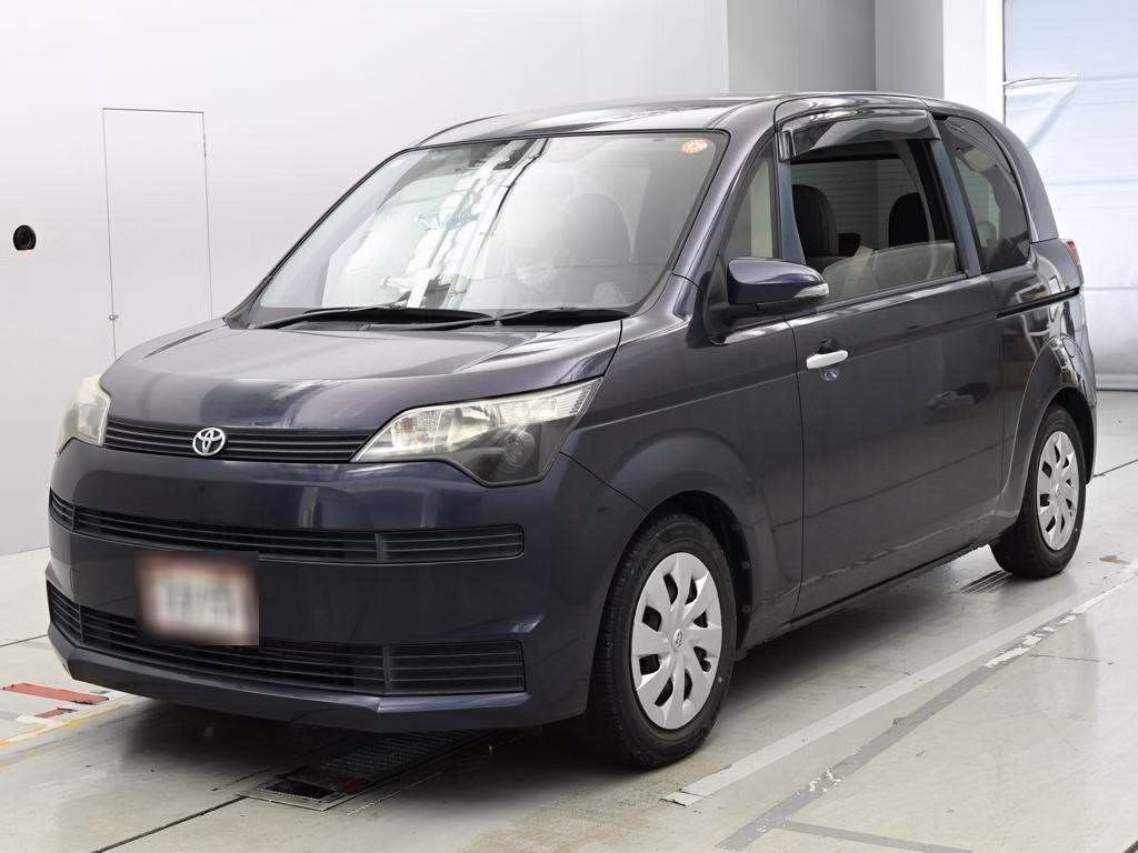 TOYOTA SPADE