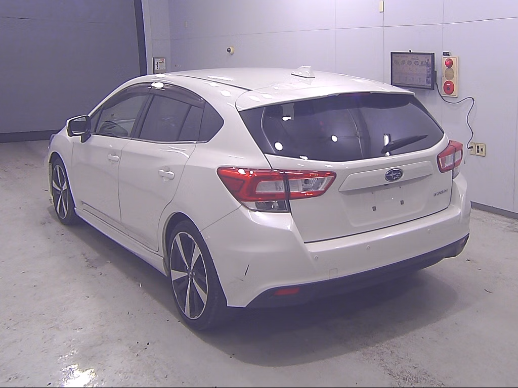 SUBARU IMPREZA