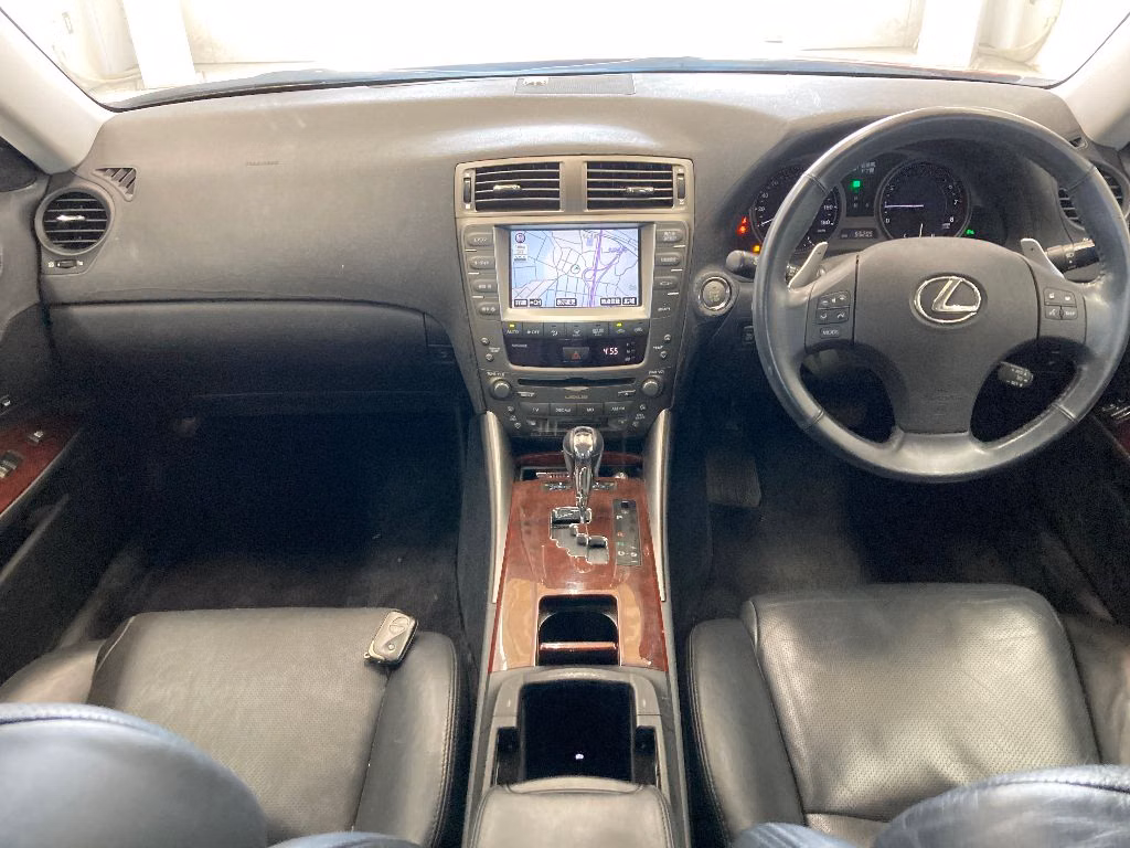 LEXUS IS250