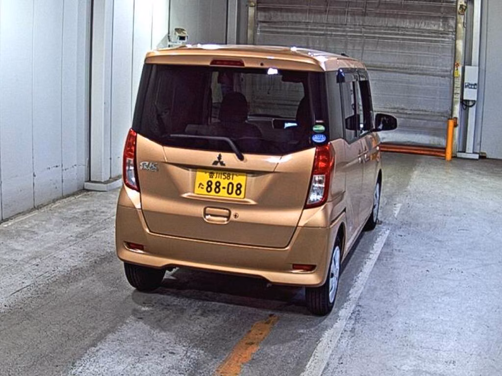 MITSUBISHI EK SPACE