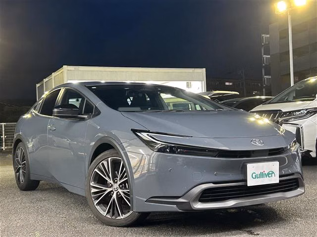 TOYOTA PRIUS