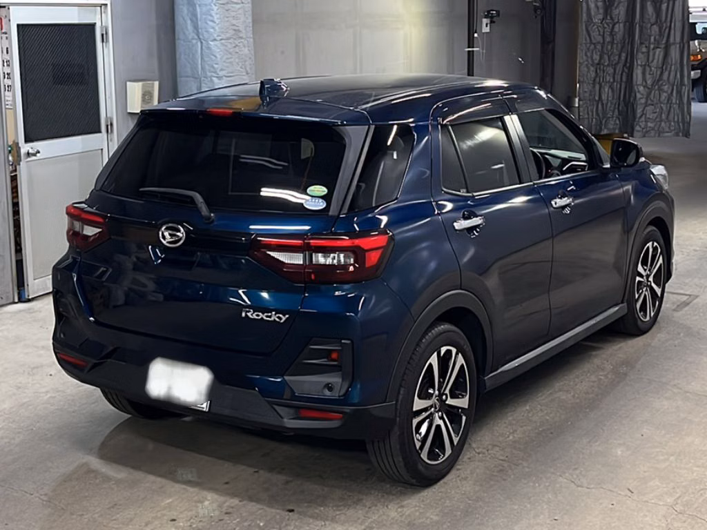 DAIHATSU ROCKY
