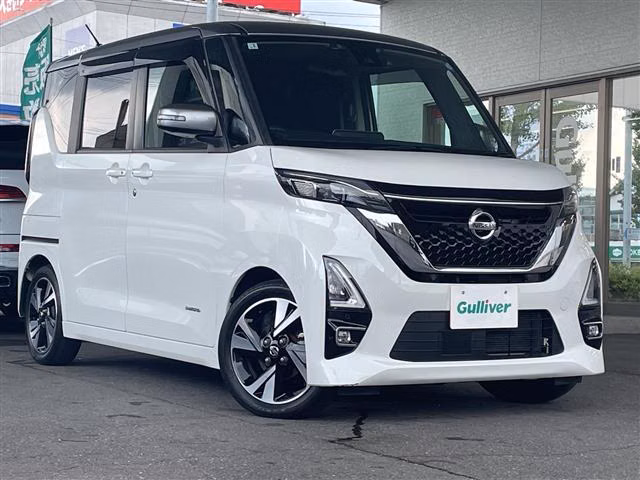 NISSAN ROOX