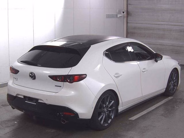 MAZDA MAZDA3