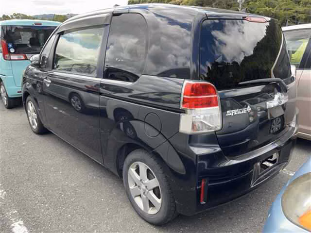 TOYOTA SPADE