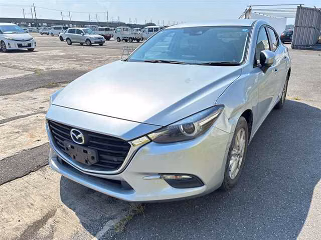 MAZDA AXELA