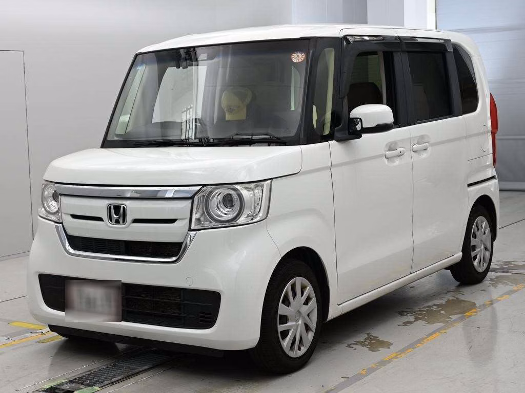 HONDA N-BOX