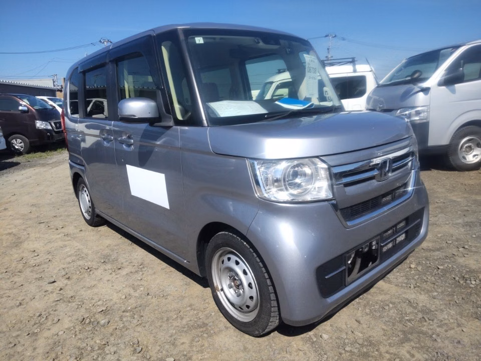 HONDA N-BOX