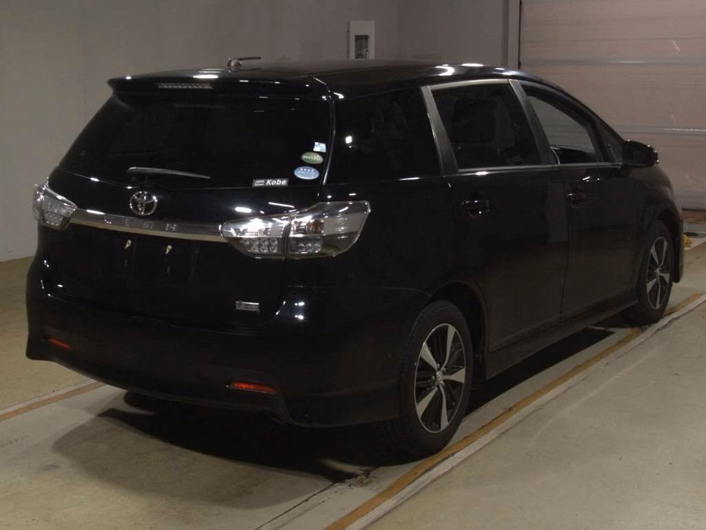 TOYOTA WISH