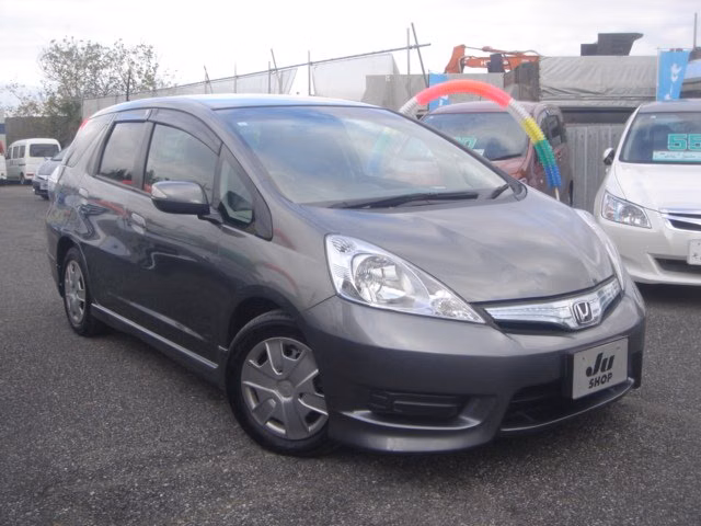 HONDA FIT SHUTTLE