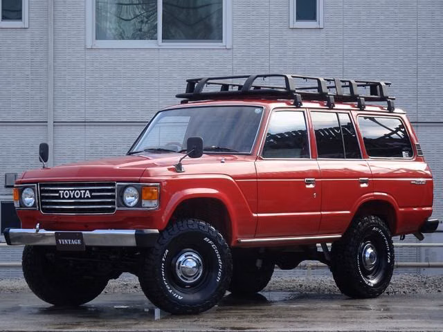 TOYOTA LAND CRUISER