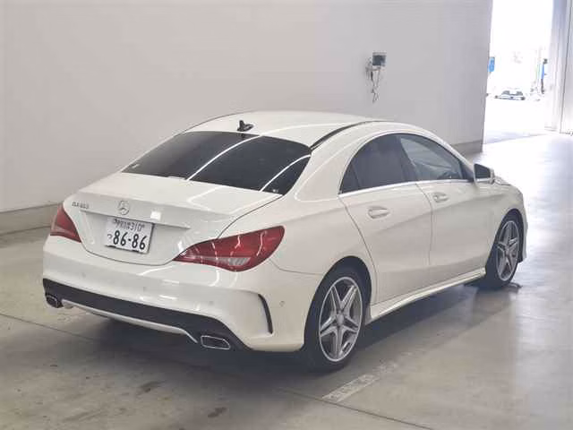MERCEDES-BENZ CLA-CLASS