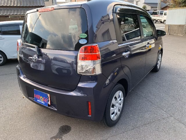 TOYOTA SPADE