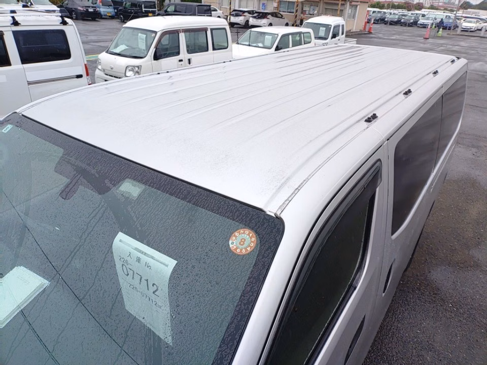 NISSAN NV350 CARAVAN