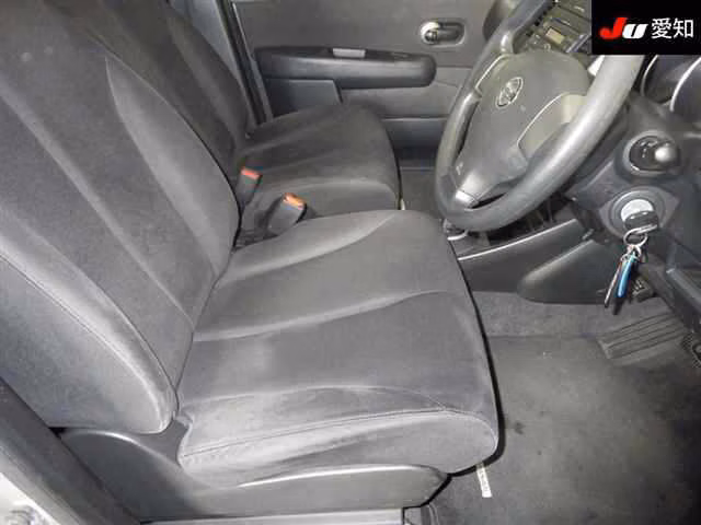 NISSAN TIIDA LATIO