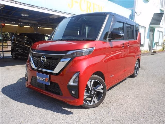 NISSAN ROOX