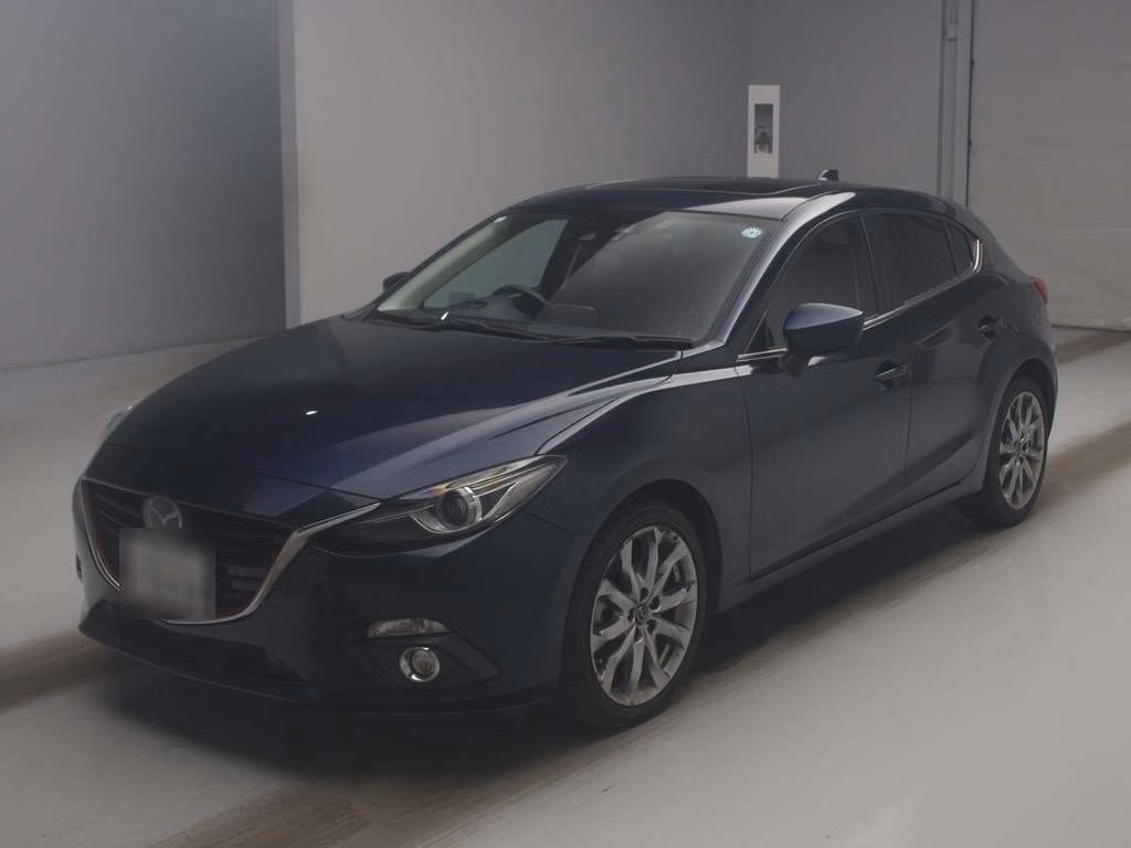 MAZDA AXELA